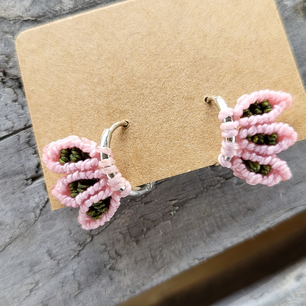 New Sage Bohème Handmade Micro-Macrame Huggies Earrings (light pink and green)